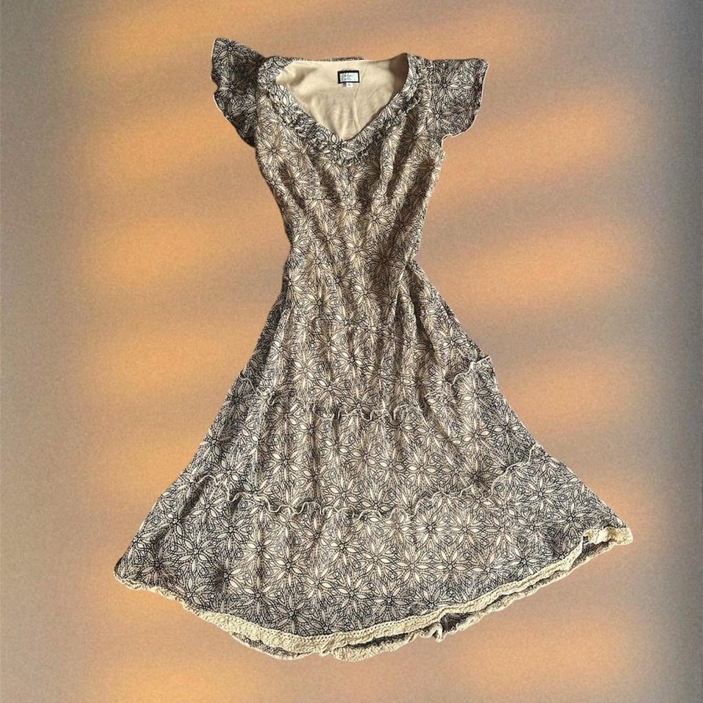 Floral Lace-Trim Midi Dress in Beige and Black